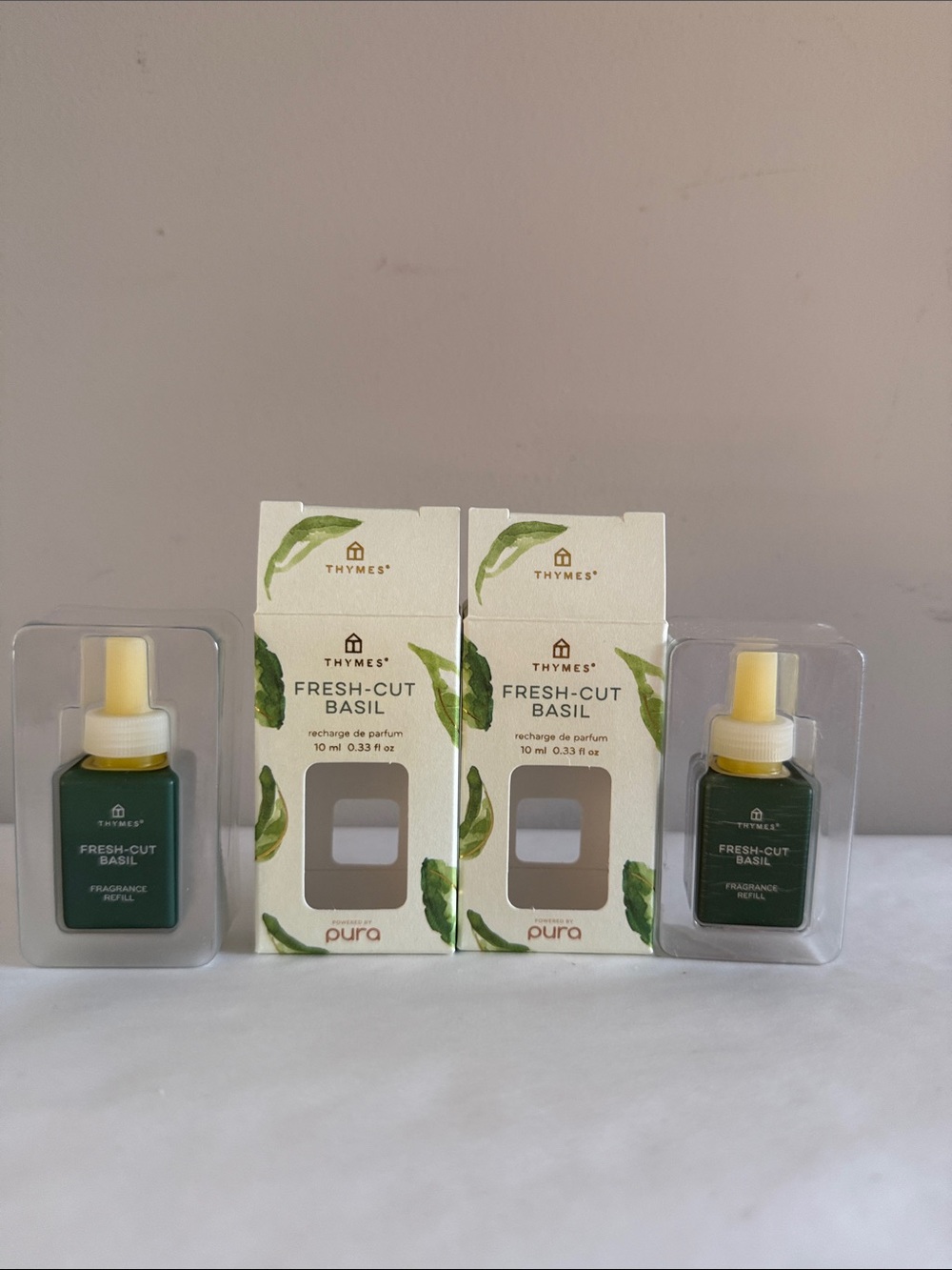 Fresh Cut Basil Pura® Diffuser Refill 2-Pack Bundle - Picture 3 of 5